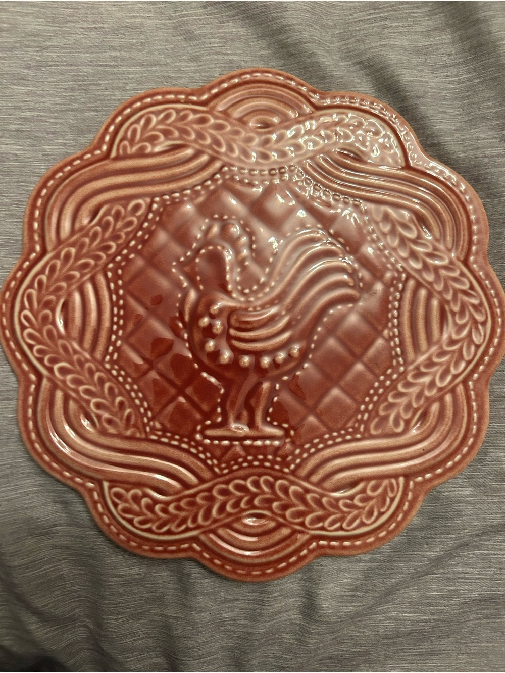 Longaberger Pottery American Craft Originals 8" Rooster Trivet – Paprika Red